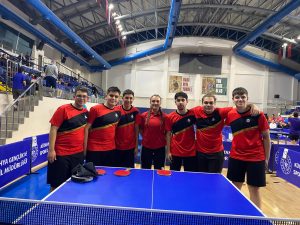 Uşak Spor Kulübü Masa Tenisinde Devleşti: Genç Erkeklerde İlk 16’sındayız!